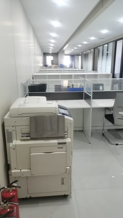 现代办公设备全景展示 提升效率的利器